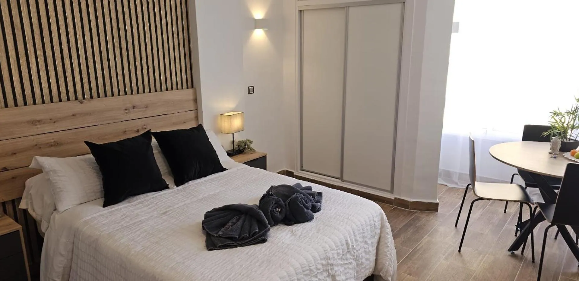 Namaste Modern Elegance City Center Apartment By Namaste Elite Torremolinos