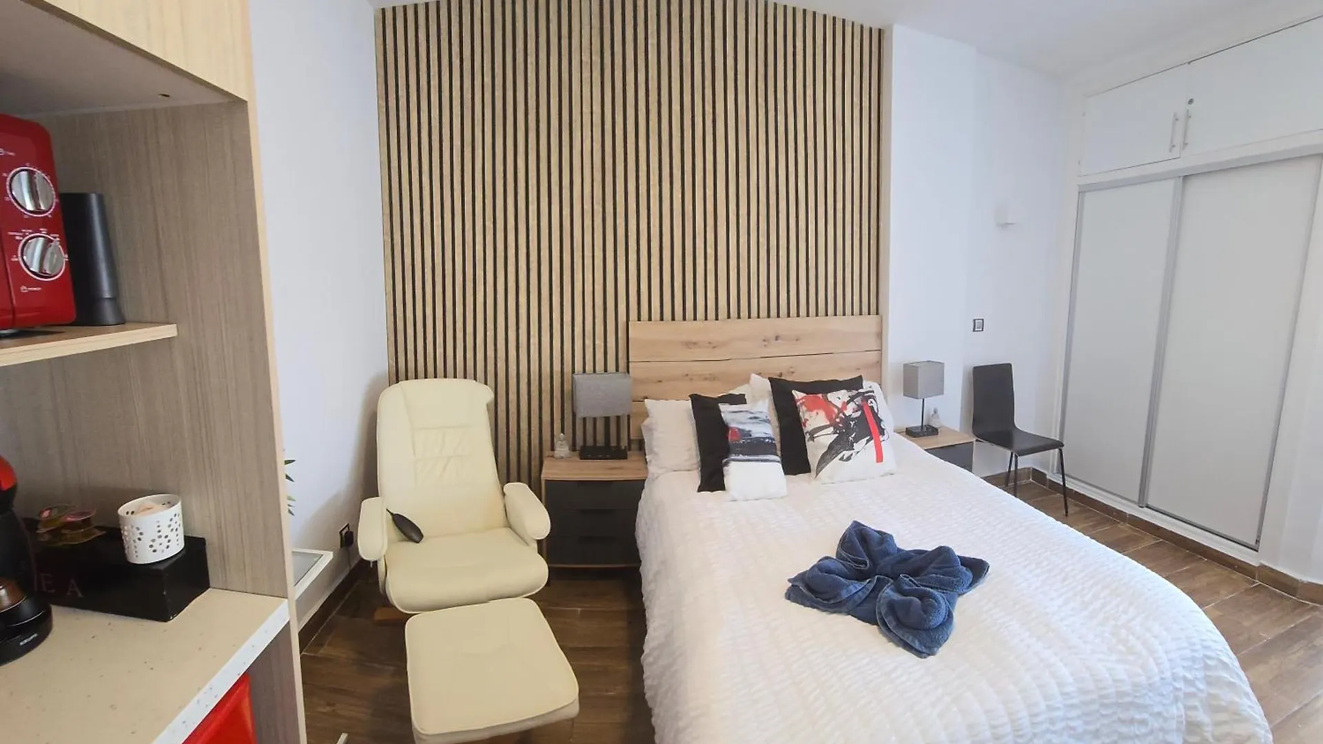 Namaste Modern Elegance City Center Apartment By Namaste Elite Torremolinos